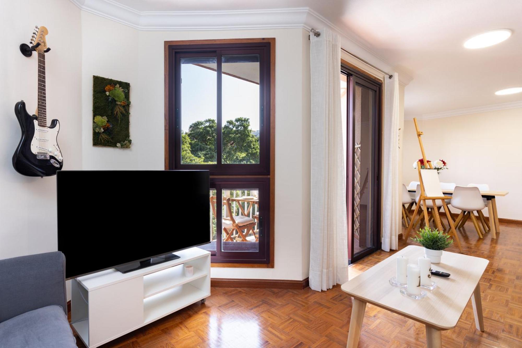 Home2Book Design & Luminous Apt Santa Cruz Center Esterno foto
